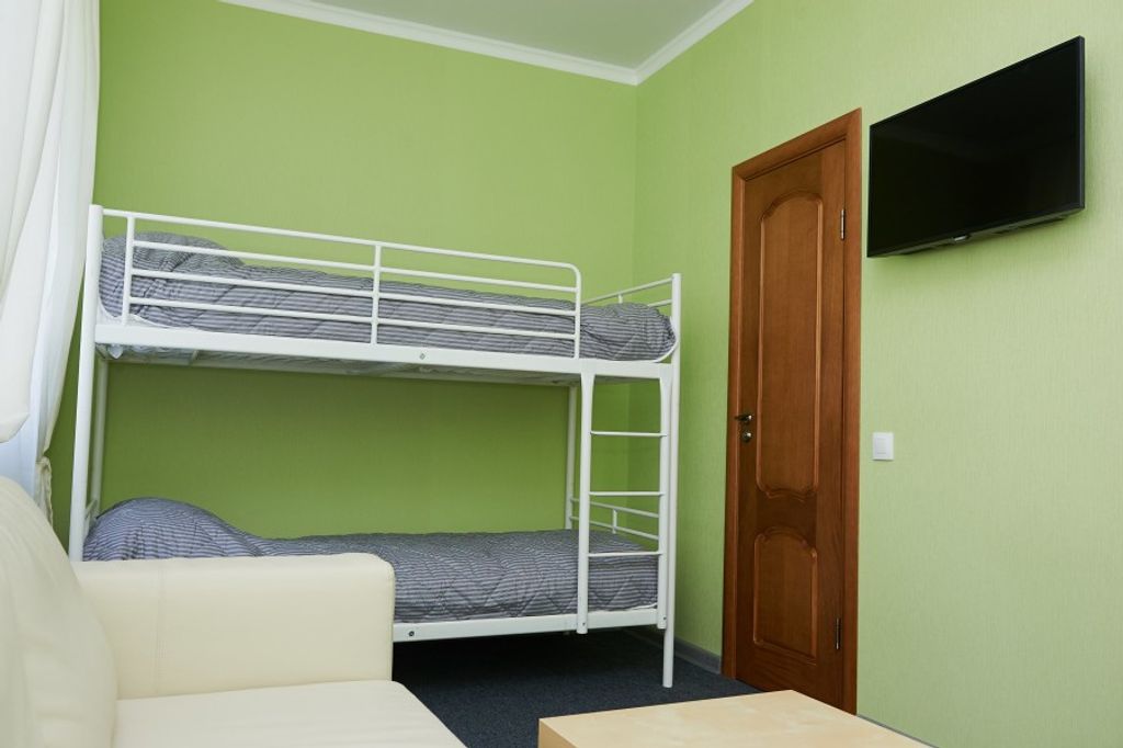 ДмитровГрад — Двухместный номер с 2 отдельными кроватями семейный с диваном