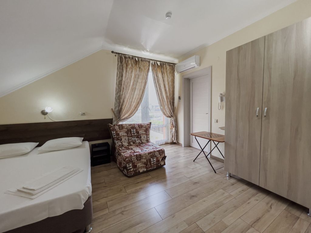 Ирэн — Семейный номер люкс