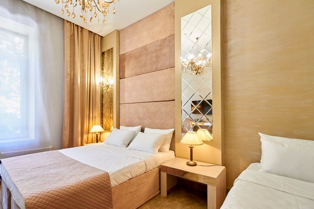 Версаль — Трёхместный номер №7