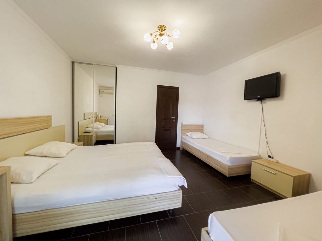 Ирэн — Четырёхместный номер стандарт