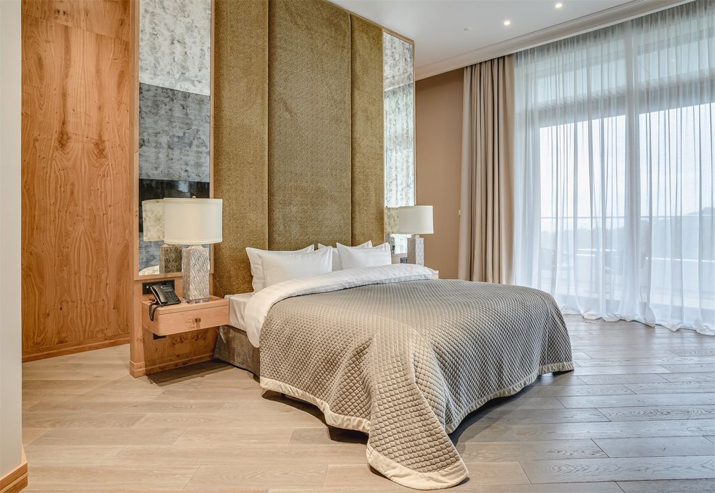 Luciano wellness spa foros — Четырёхместный номер представительский люкс с видом на парк