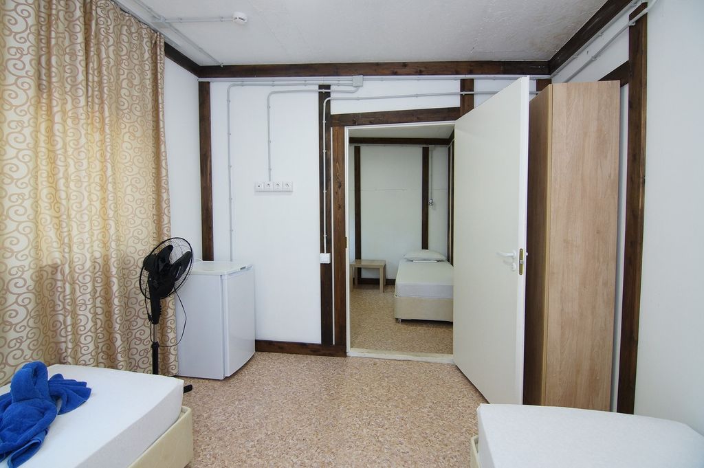 Ручеёк — Четырёхместный номер комфорт