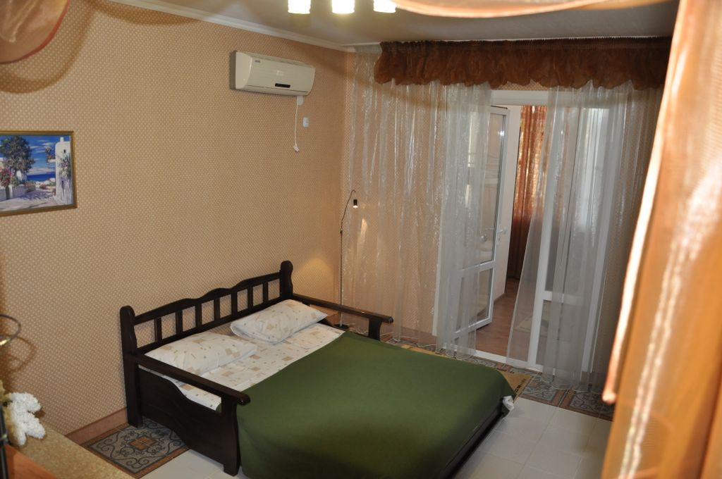 Морской Бриз — Семейный номер 2-комнатные апартаменты с личной кухней и бассейном