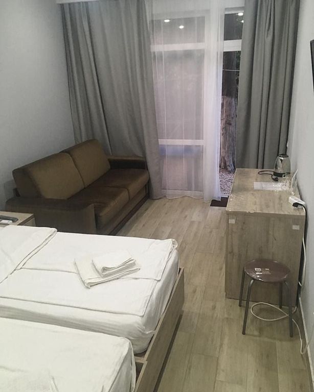 Сандро — Четырёхместный номер стандарт