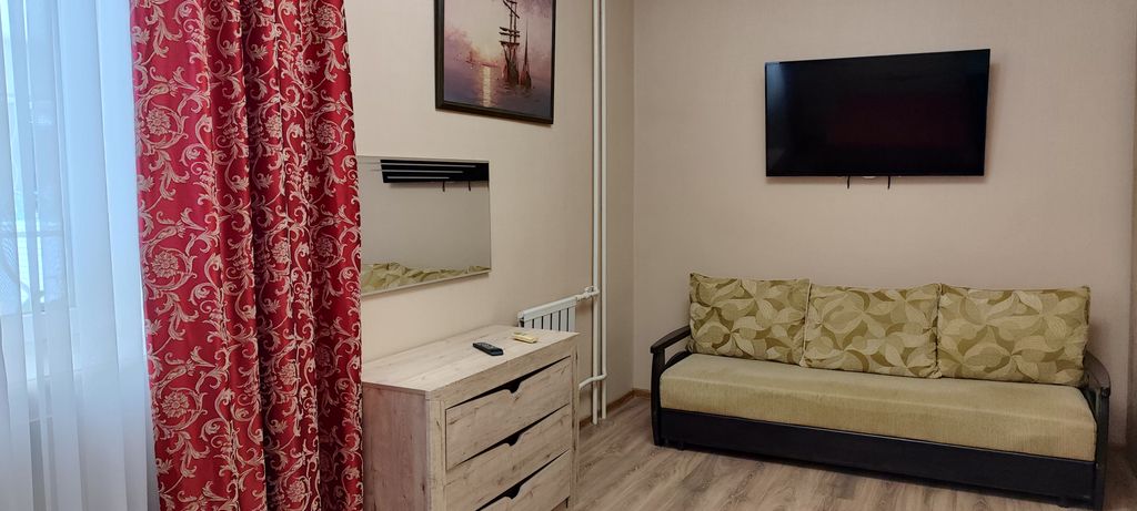 Мир — Четырёхместный номер стандарт