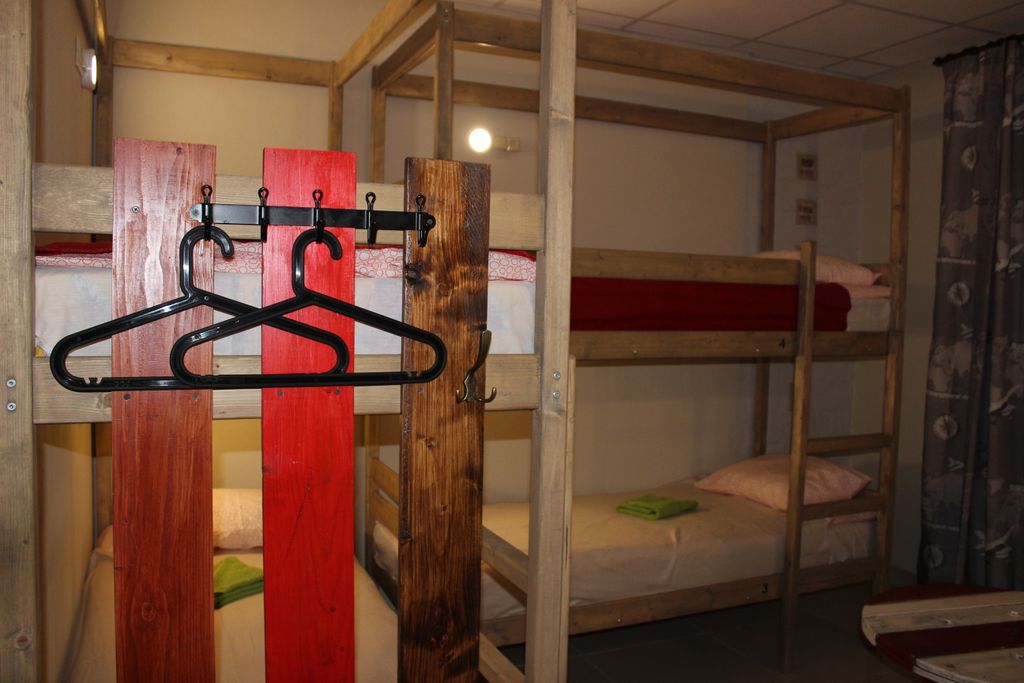 Origin — Многоместный мужской номер шестиместный