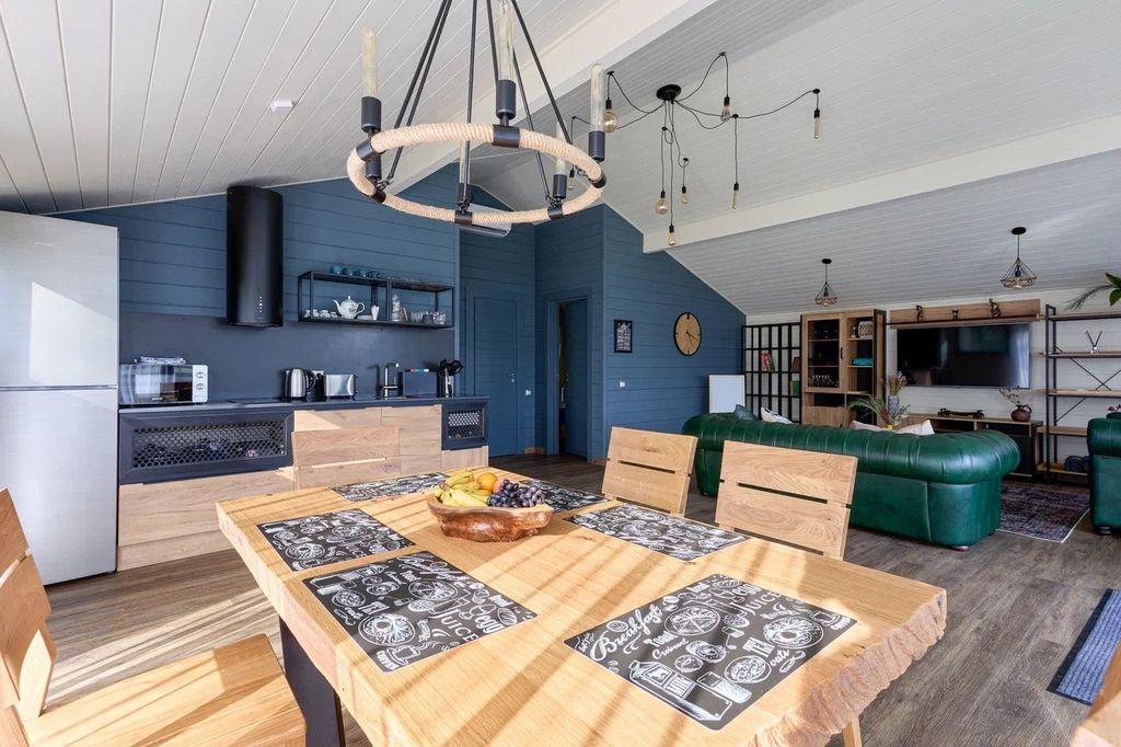 ЭкоОтель Семейный клуб Бунин ручей — Дом в стиле Лофт