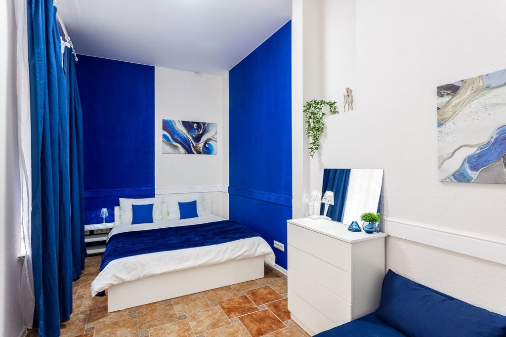 Июнь — Трёхместный номер улучшенный