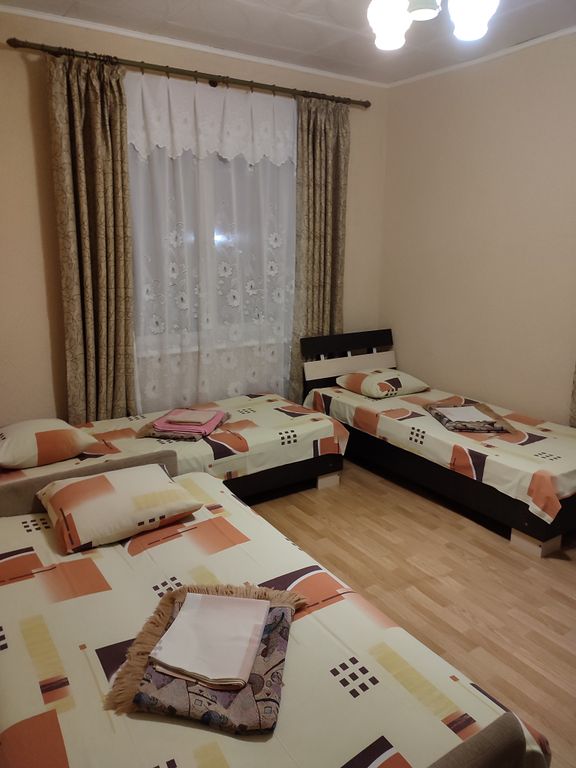 На Камышовой — Трёхместный номер стандарт