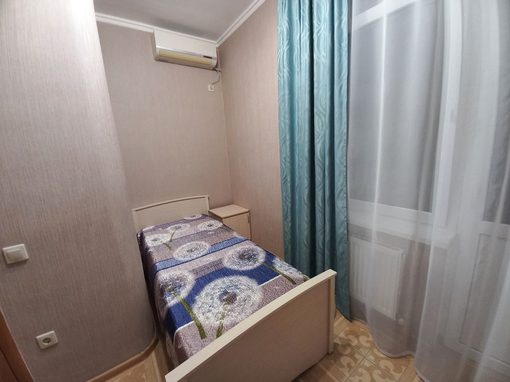 Южанка — Одноместный номер стандарт с видом на море