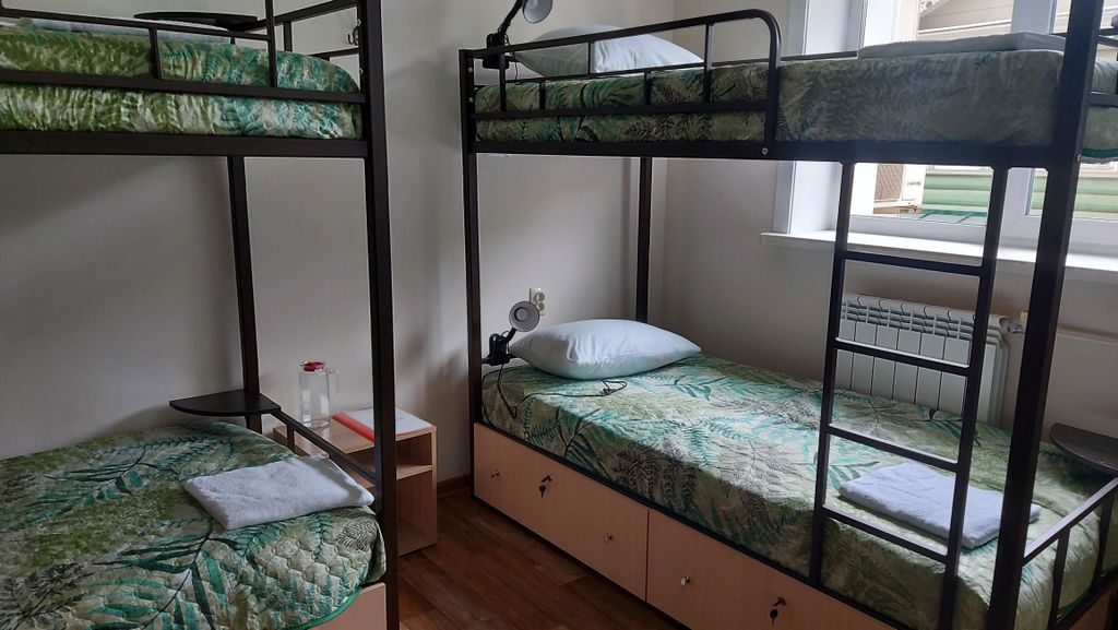 Гостишка — Многоместный женский номер стандарт с санузлом