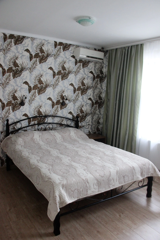 Флора — Двухместный номер с 1 кроватью улучшенный