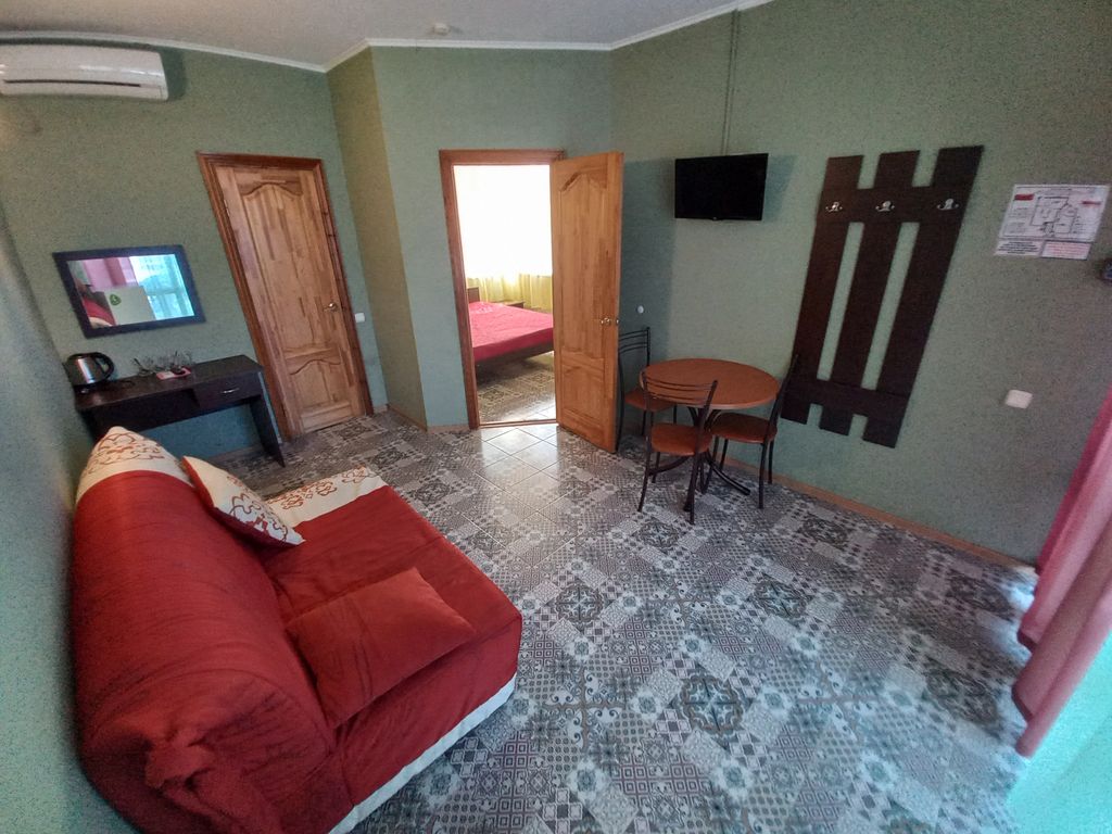 Песчаная коса — Трёхместный номер «Стандарт двухкомнатный»