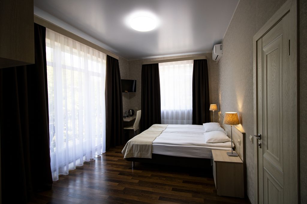 Магия КМВ — Двухместный номер с 1 кроватью улучшенный