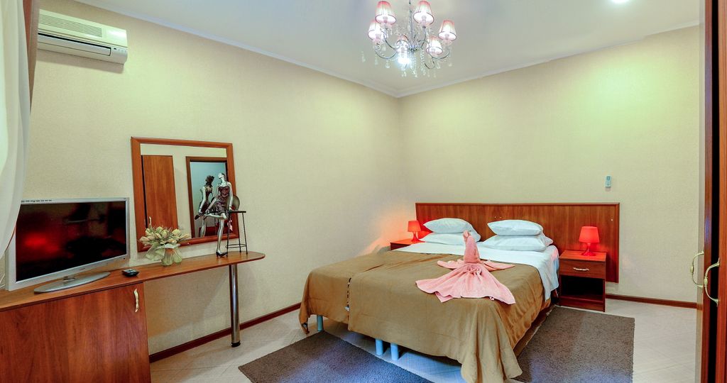 Камелот — Апартаменты Семейные