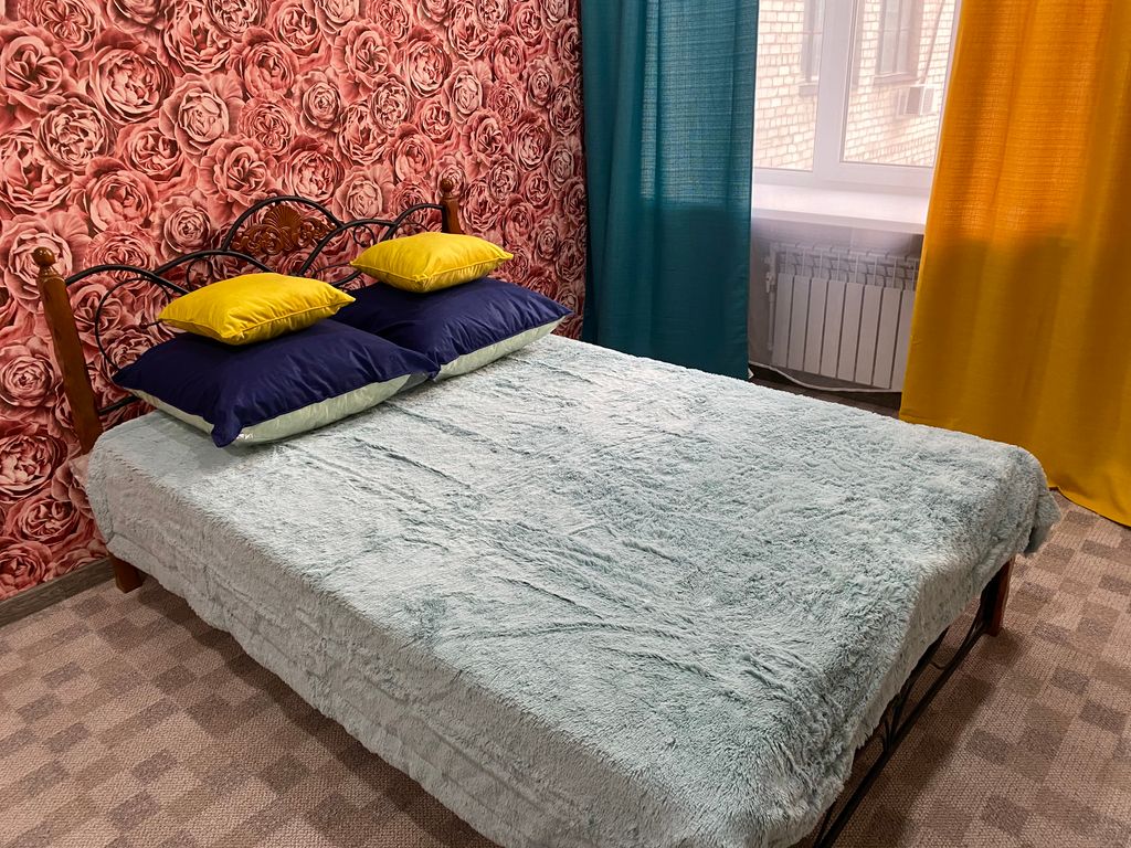 Вверх Дном — Одноместный номер стандарт