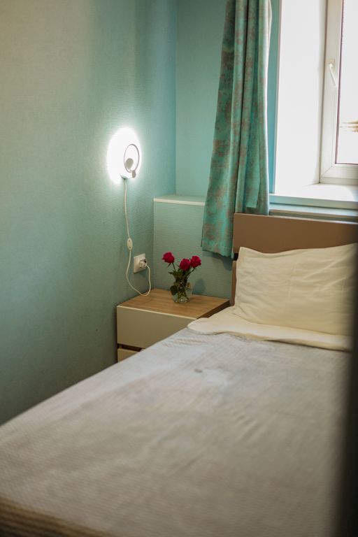 Миллионка — Четырёхместный номер стандарт с видом на город