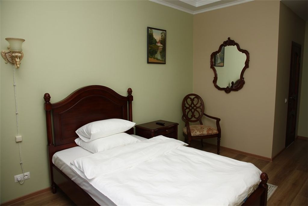 Столица — Одноместный номер улучшенный