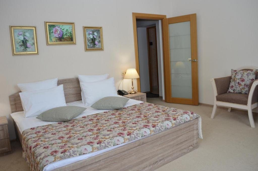 Крокус SPA — Двухместный номер с 1 кроватью комфорт с видом на сад