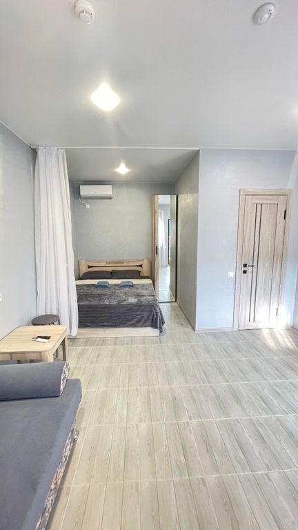 Золотая Рыбка — Трёхместный номер с общей  кухней