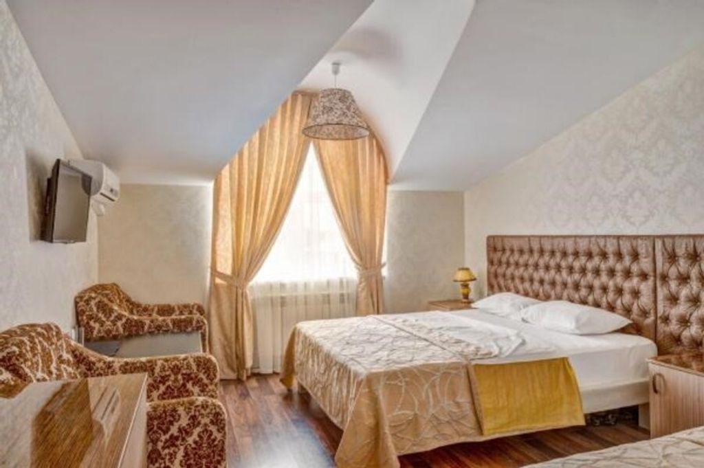 Nairi — Трёхместный номер комфорт