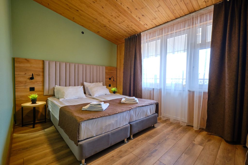 Татьяна — Двухместный номер с 2 отдельными кроватями мансарда