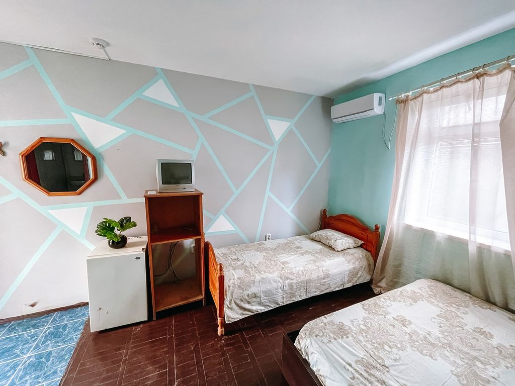 Динамо 1 — Трёхместный номер комфорт