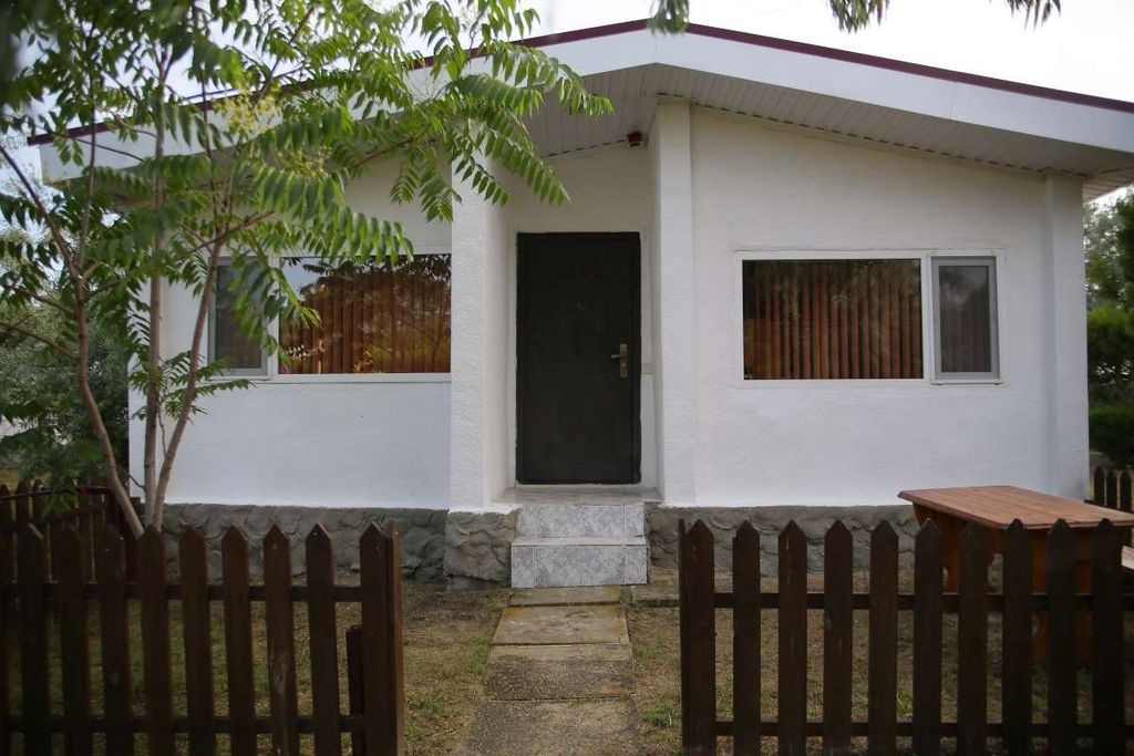 Динамо 1 — Дом 1-этажный 6-ти местный