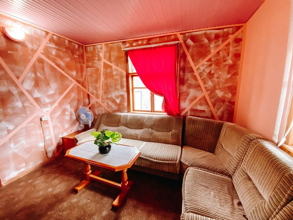 Динамо 1 — Дом 4-х комнатный 8-ми местный