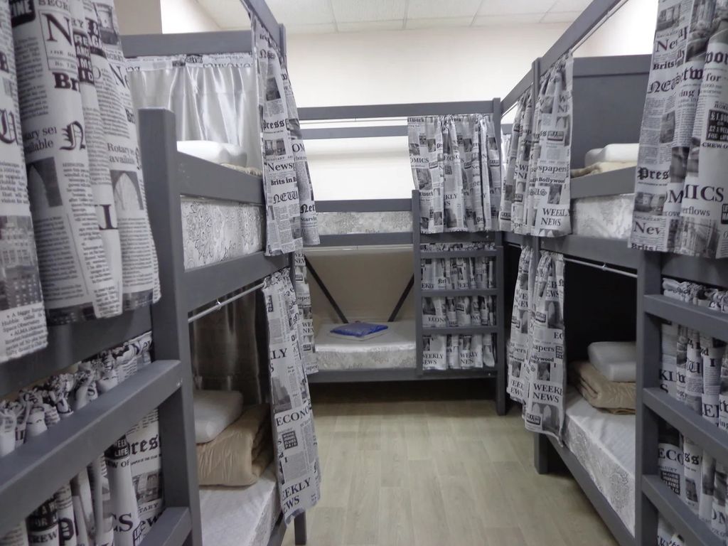 Рус-Бакунинская — Многоместный мужской номер кровать в 8-местном общем мужском номере (с завтраком)