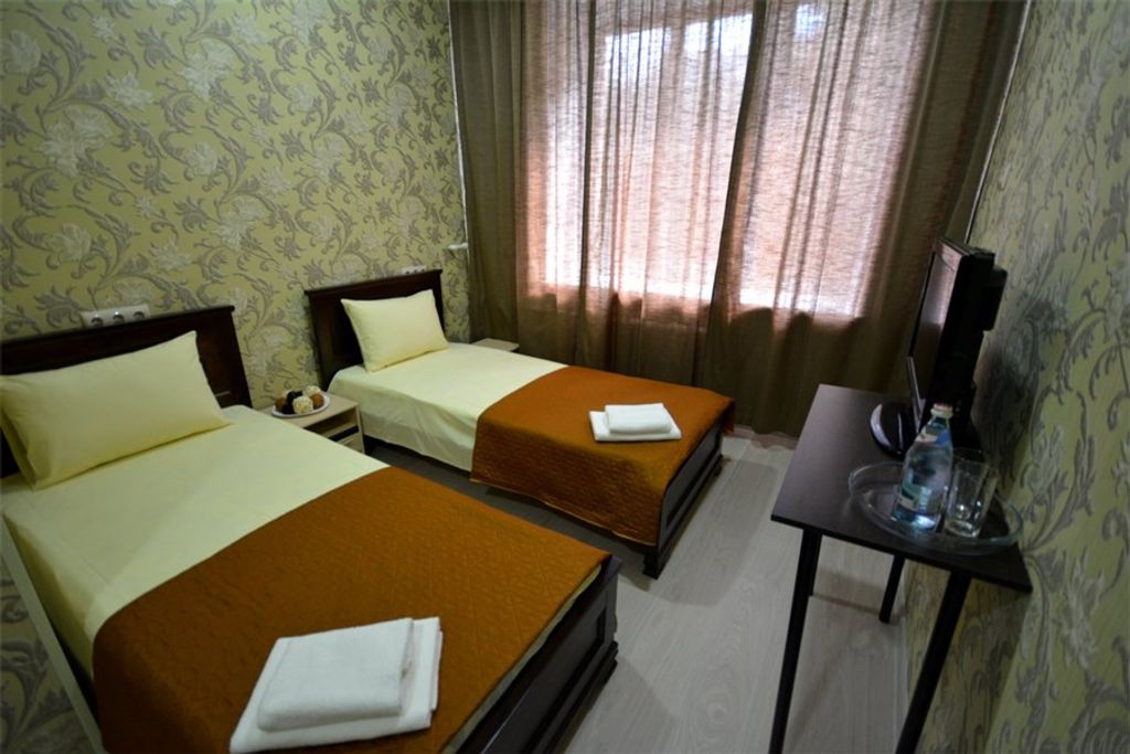 Олимп — Двухместный номер с 2 отдельными кроватями стандарт