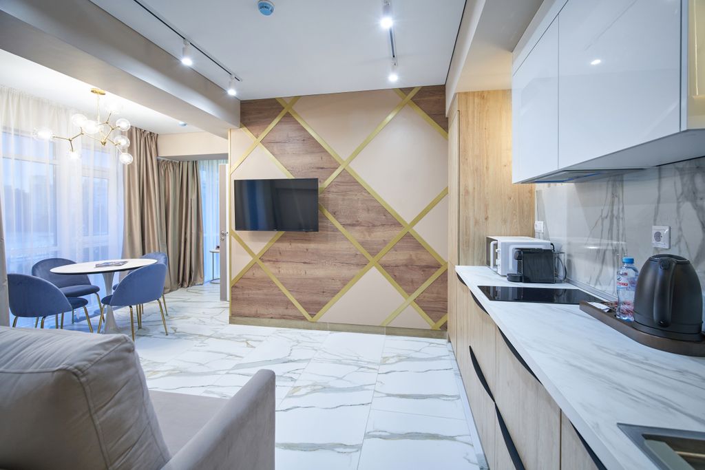 Mirror Light — Семейный номер люкс двухкомнатный