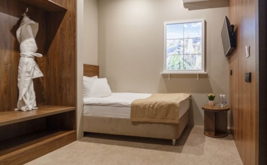 Riverside — Одноместный номер эконом без окна