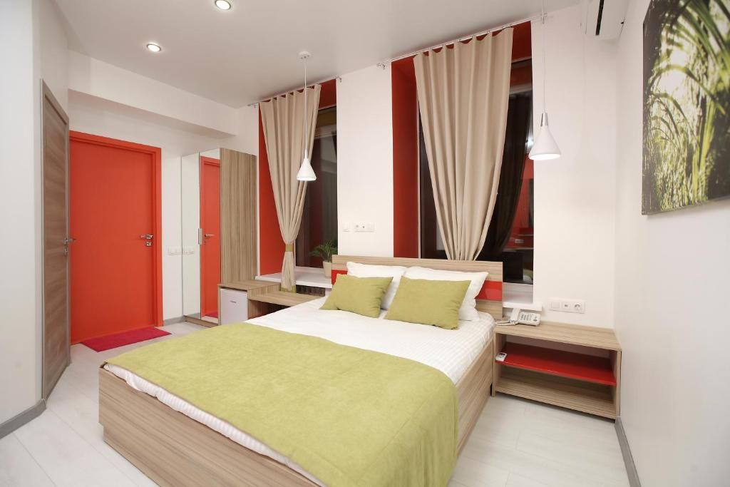 Радуга — Двухместный номер с 1 кроватью (2)