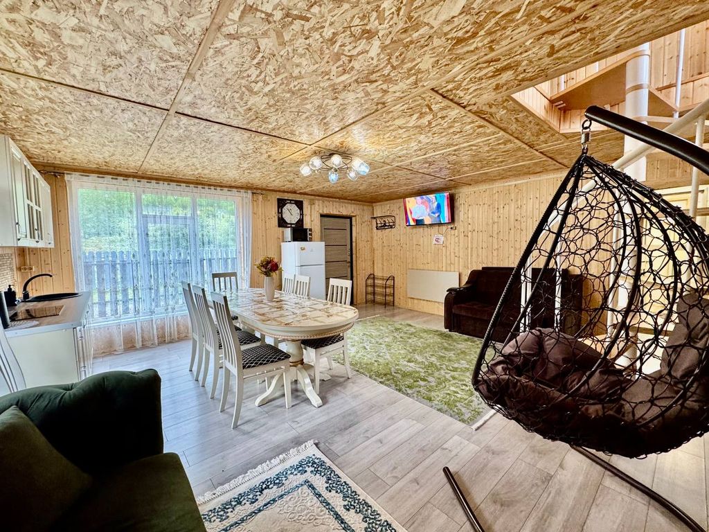 Дикая груша — Дом Коттедж 8