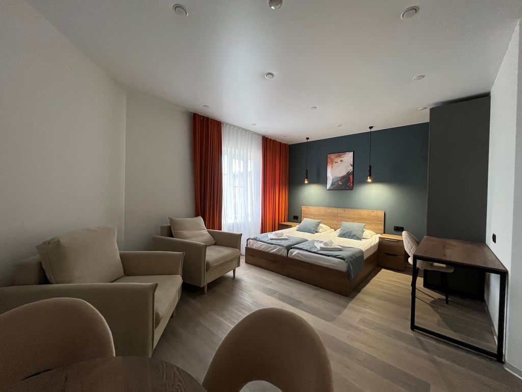 Port Comfort by Sennaya Square 4* — Апартаменты делюкс с ванной