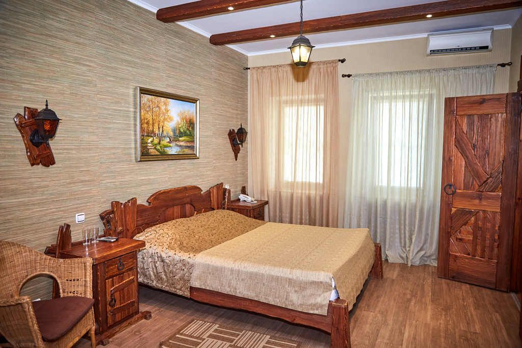 Ловчий Плюс — Двухместный номер с 1 кроватью стандарт