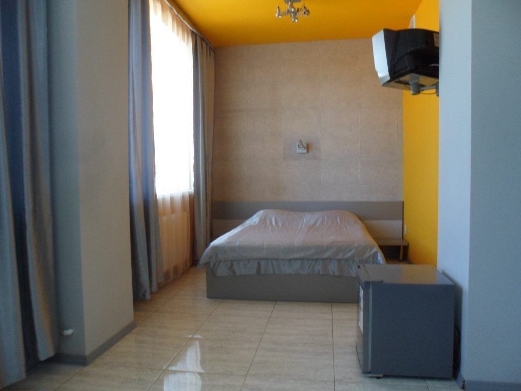 Euro — Двухместный номер с 1 кроватью Хайтек