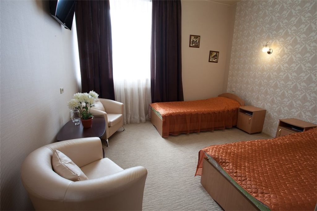 Арт — Двухместный номер с 2 отдельными кроватями стандарт