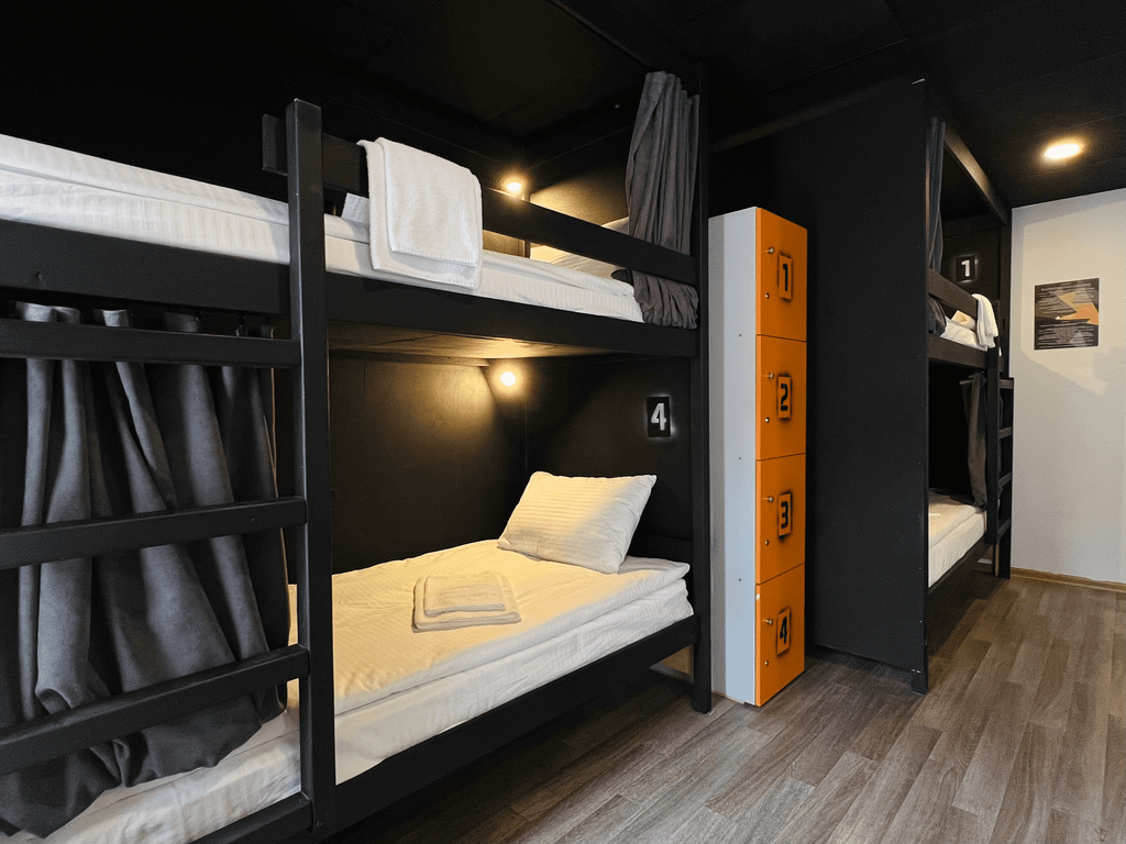 Proloft city hostel & rooms — Четырёхместный номер место