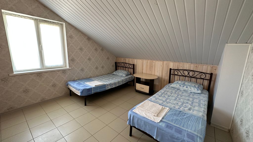 Приветливый — Двухместный номер с 2 отдельными кроватями стандарт