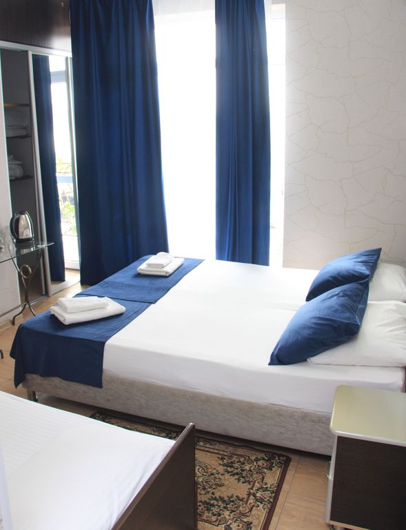 Башня — Трёхместный номер стандарт