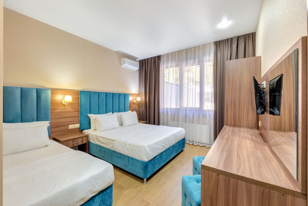 Гранд Премьер — Трёхместный номер без балкона