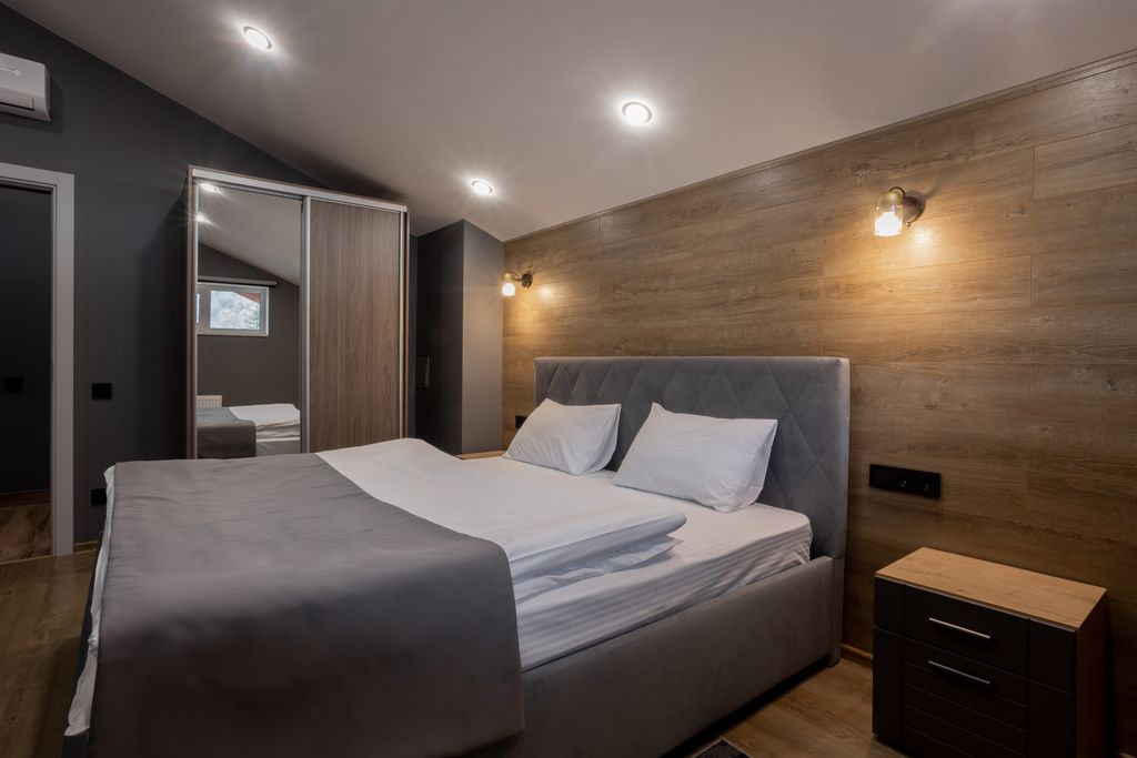 Форрест — Апартаменты люкс 3-комнатный с балконом