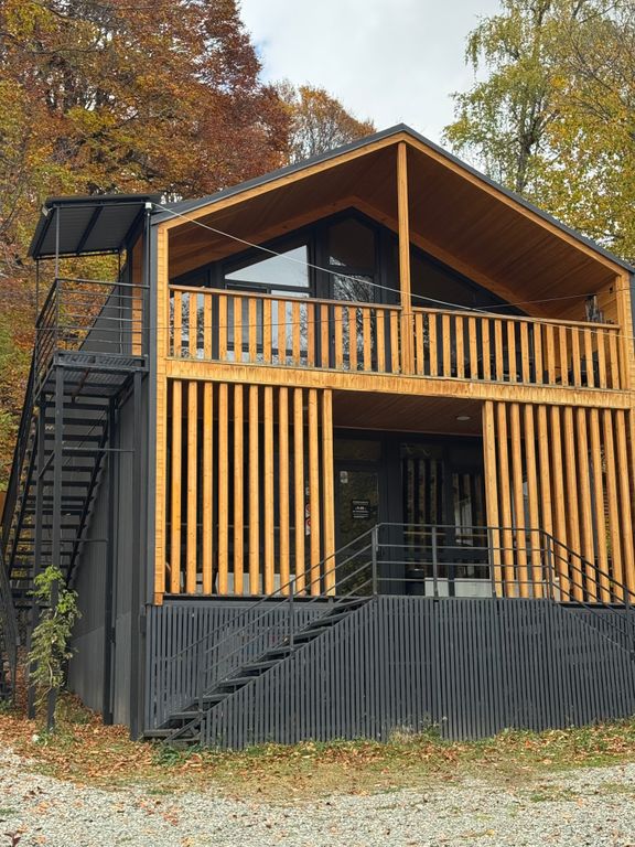 WoodVillas — Апартаменты люкс с видом на горы