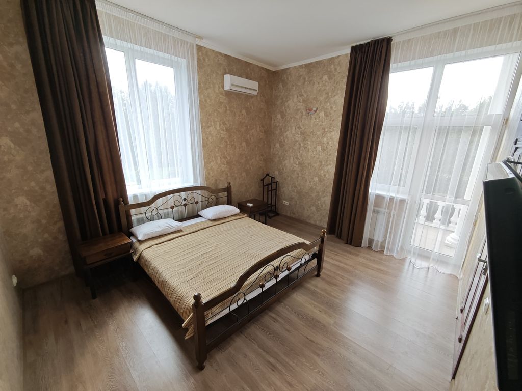 На Ефремова — Четырёхместный номер стандарт