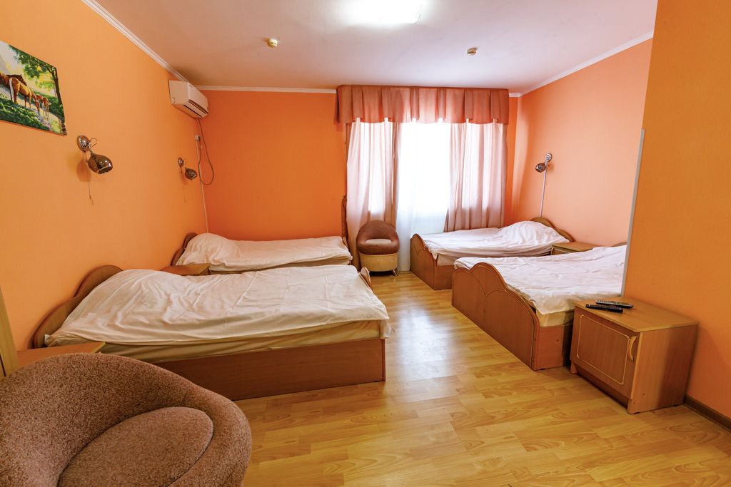 Мотель Мясоедовский — Четырёхместный номер эконом