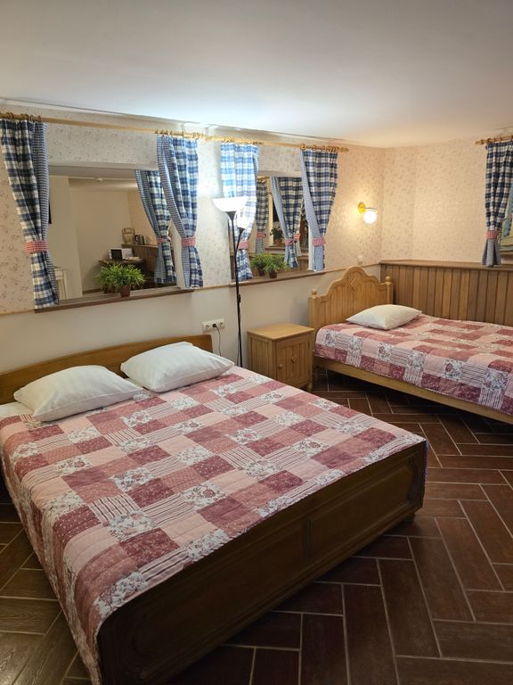 Колесо — Трёхместный номер Фазенда