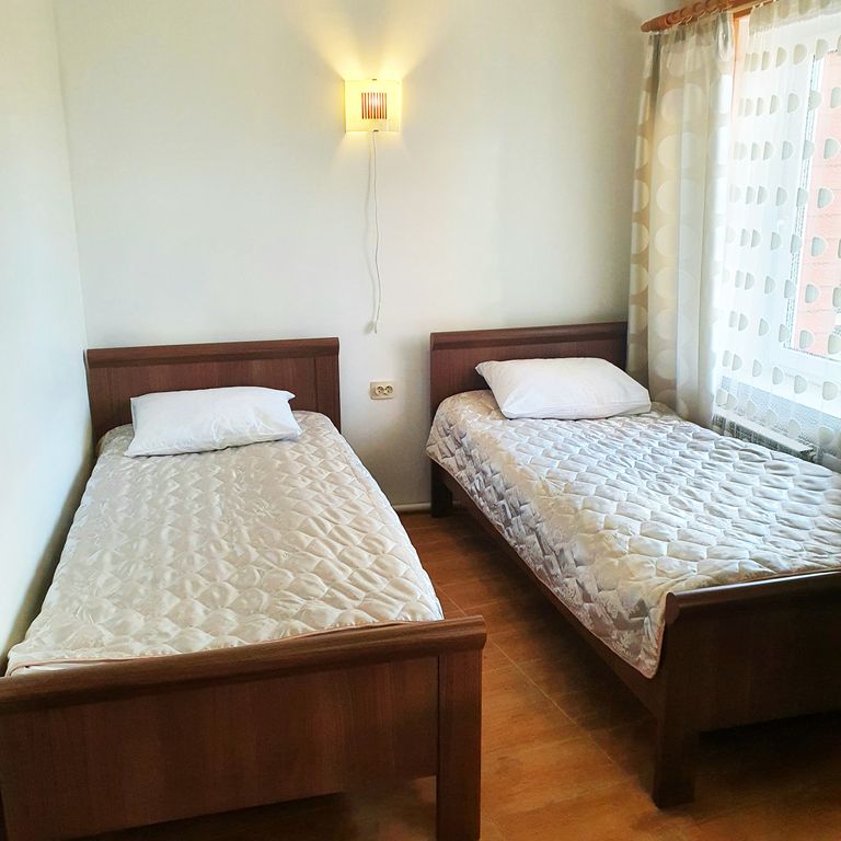 Колесо — Двухместный номер с 2 отдельными кроватями 3 Россия улучшенный