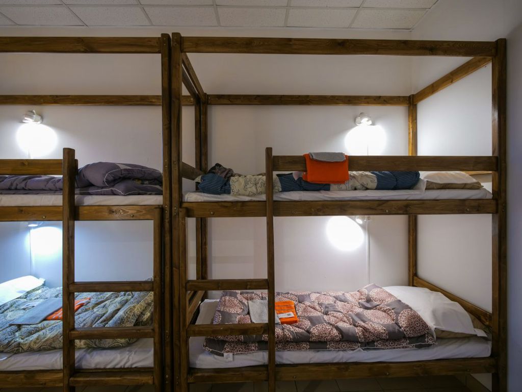 Космострелка — Многоместный смешанный номер общий 10-местный номер Солнце